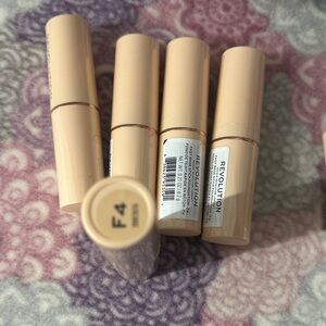 Revolution F4 Foundation Stick